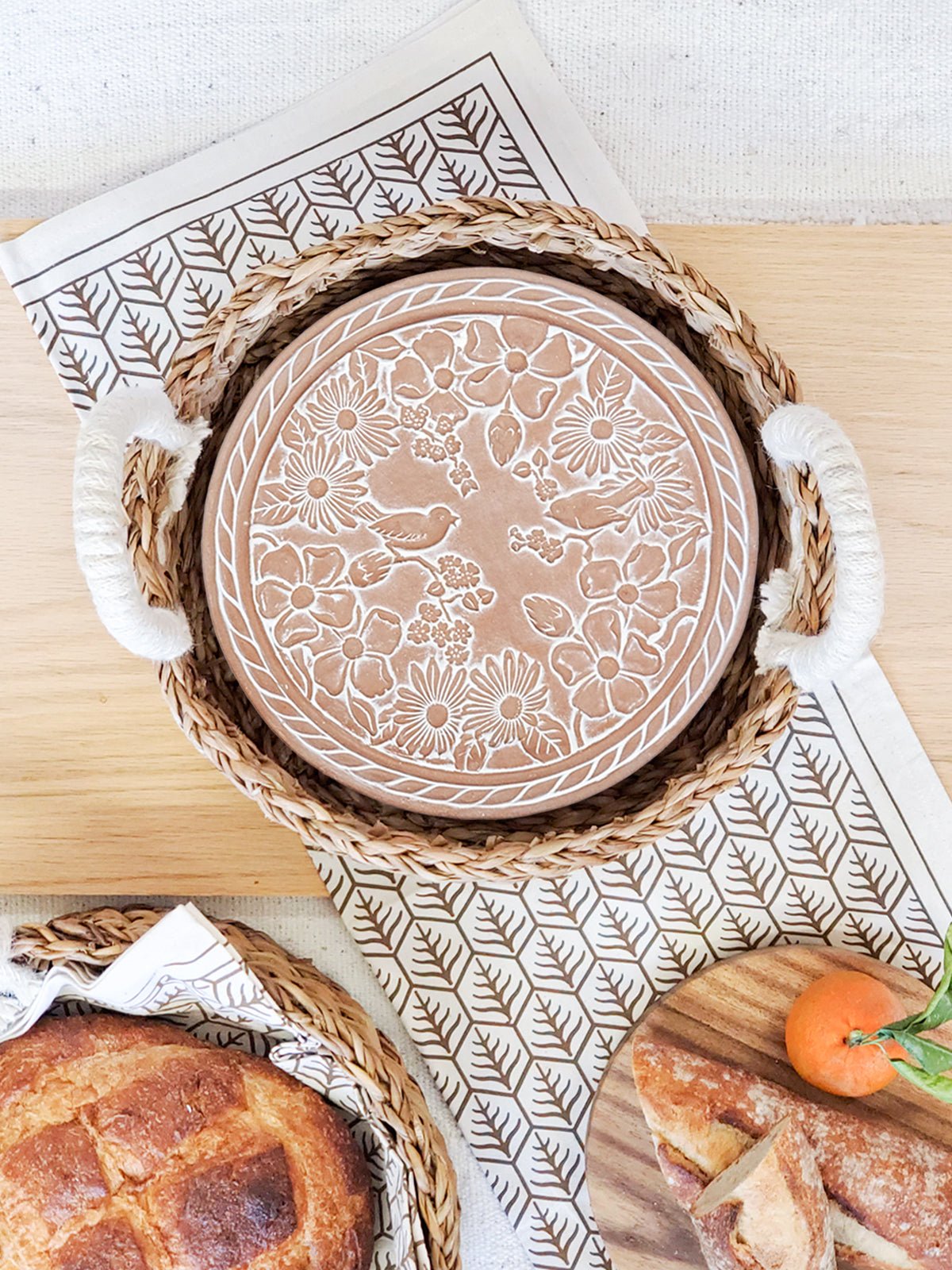 Bread Warmer & Basket Gift Set with Tea Towel - Garden Round - Terra Clara